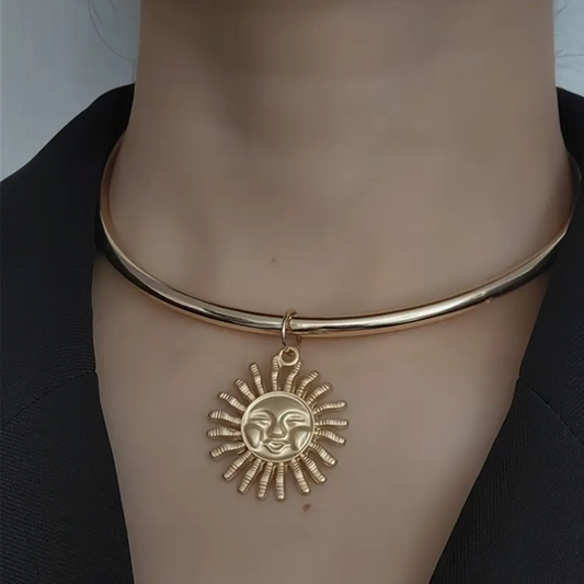 Collar gargantilla de sol